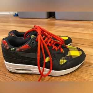 Nike Air Max 1 SE Tartan women's sneakers 7 Black Red Yellow